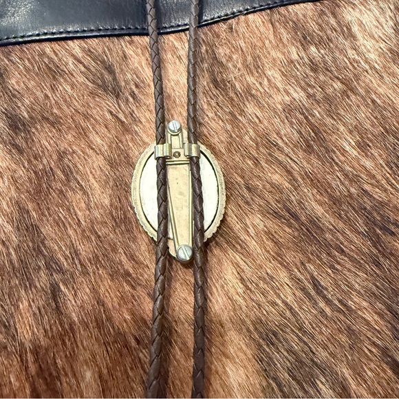 Vintage Tiger’s Eye Bolo Tie - Picture 4 of 8